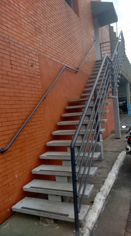 Corrimão Duplo Acessibilidade Valor Vila Carrão - Corrimão Escada Galvanizado
