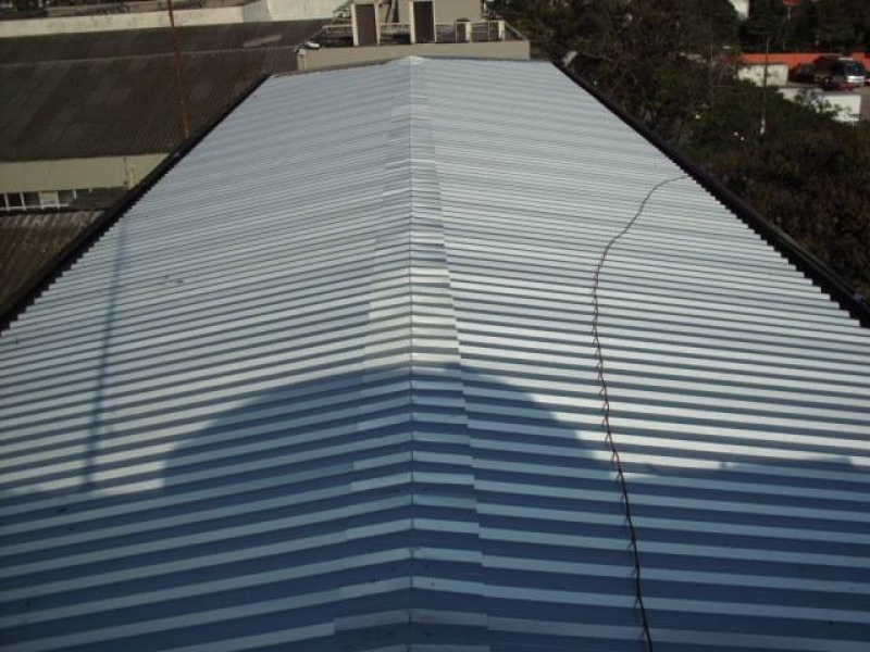 Instalação de Telhado para Galpões Industrial Santa Isabel - Telhado no Galpões